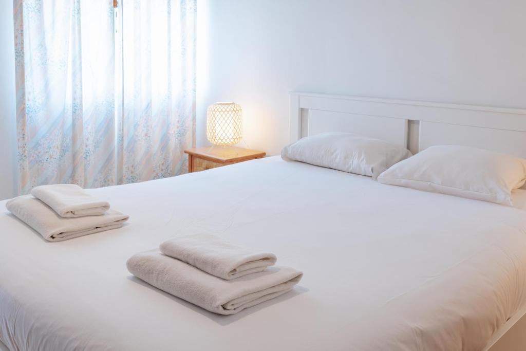 Vau Beach Apartment in Alvor, by Mycelia