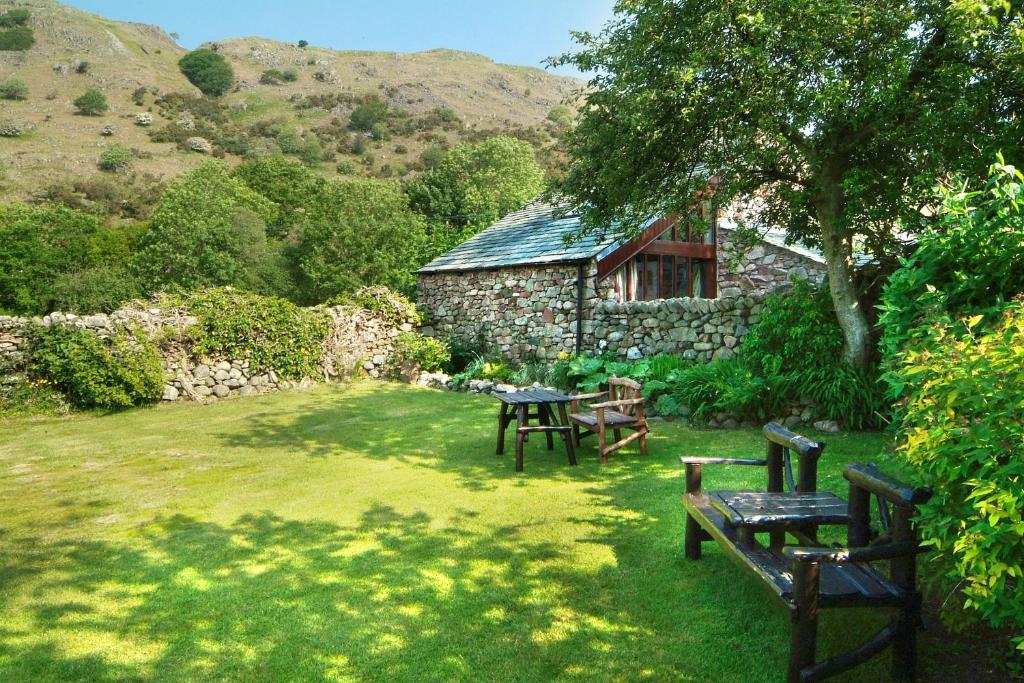 Bridge End Farm Cottages - 