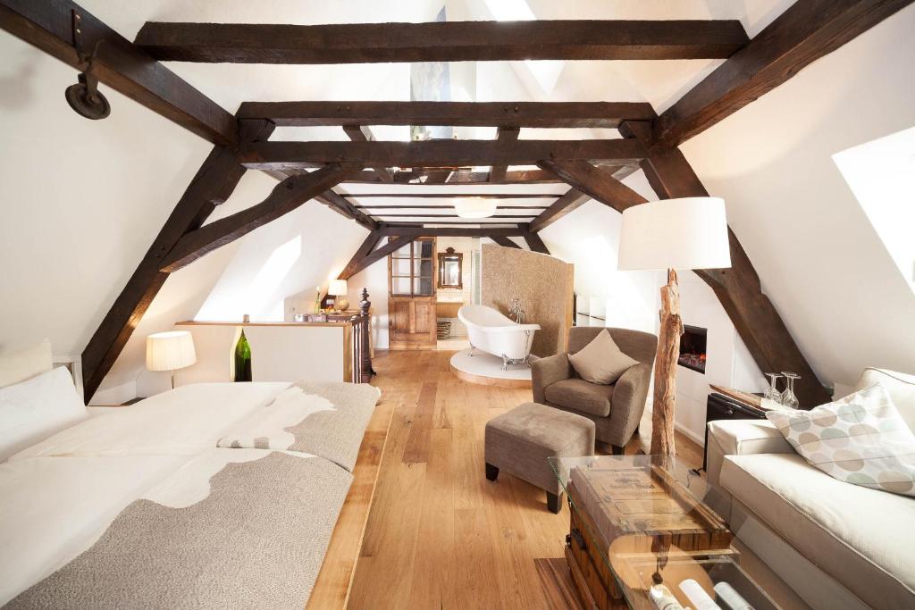 Hotel Zeltinger-Hof - Gasthaus des Rieslings