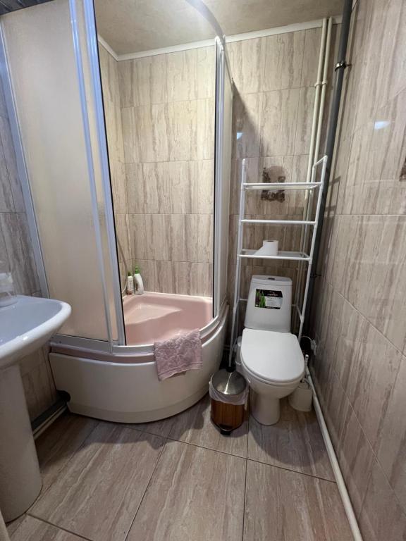 Ένα μπάνιο στο GoldenRose