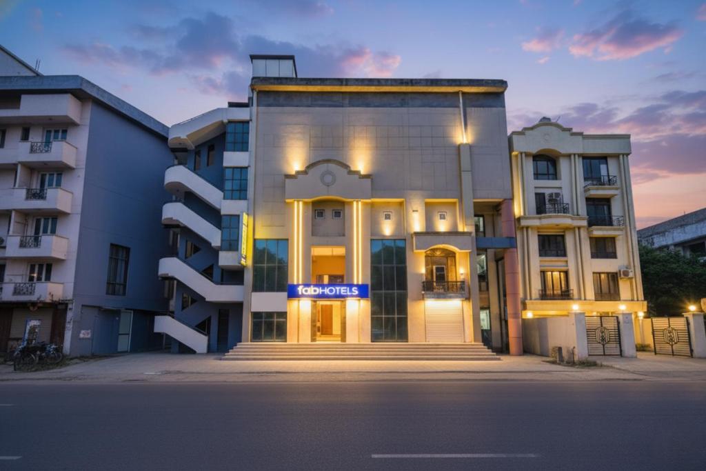 Hoone, kus külalistemaja asub