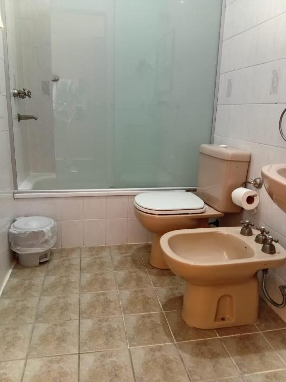 HOTEL CONTINENTAL COSQUIN