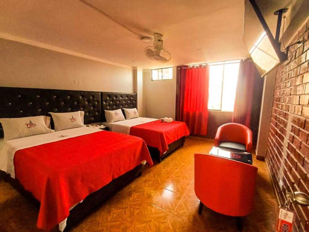 Ένα ή περισσότερα κρεβάτια σε δωμάτιο στο Hostal Paris 3