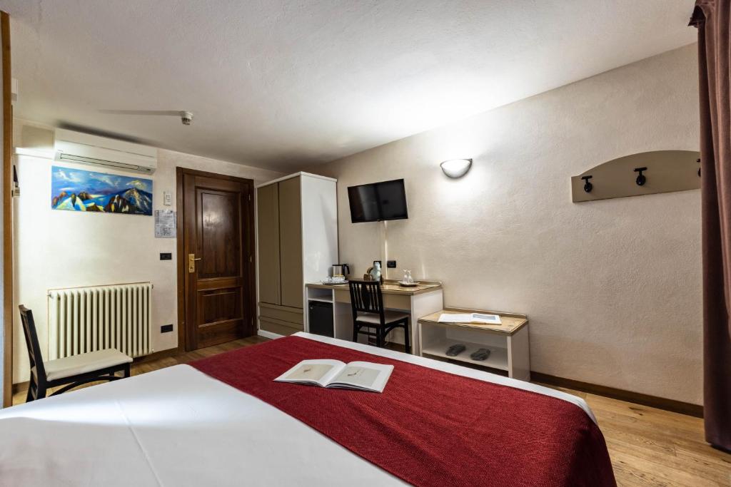 Hotel & Restaurant Le Charaban - 17