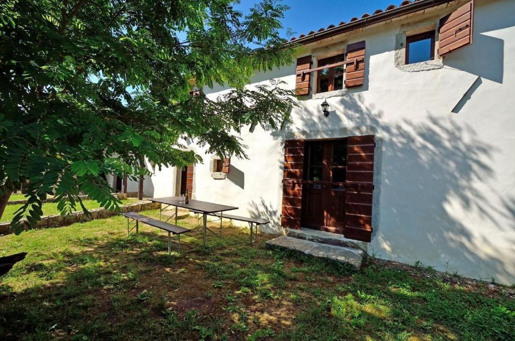 Φωτογραφία από το άλμπουμ του Stone House Kotli σε Kotli