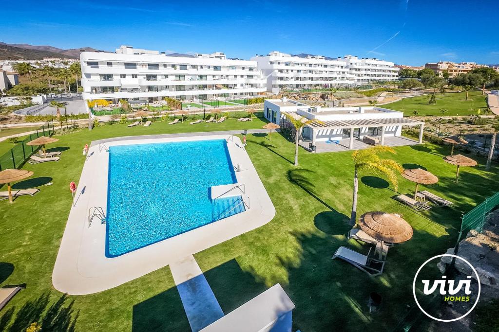 ViVi Homes - Family Retreat - Terrace - Pool - Gym