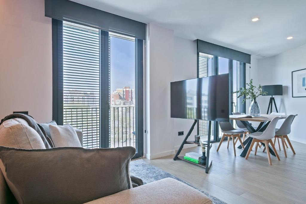 3 Bedroom Cozy Apartment In Joan Austria