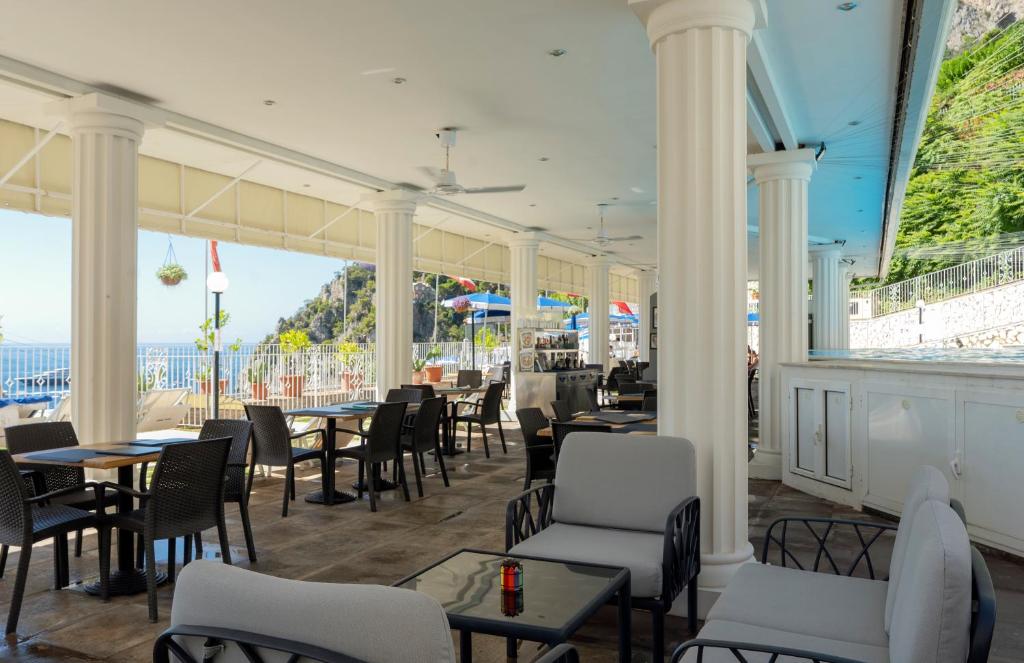 Hotel Weber Ambassador - 2