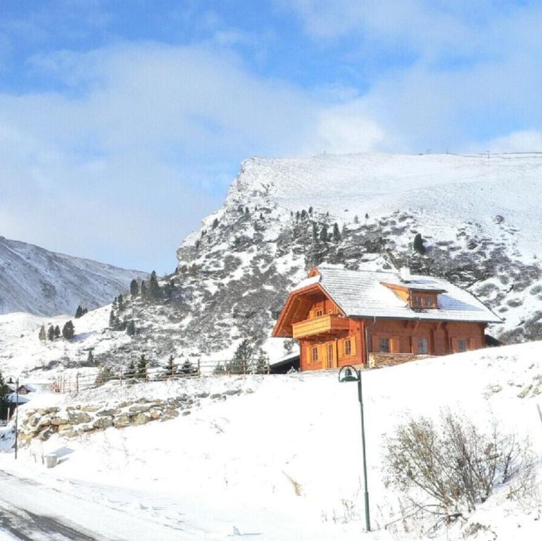 Falkertsee, Chalet PANORAMA Pistenlage-und am See bis 11 Personen зимой