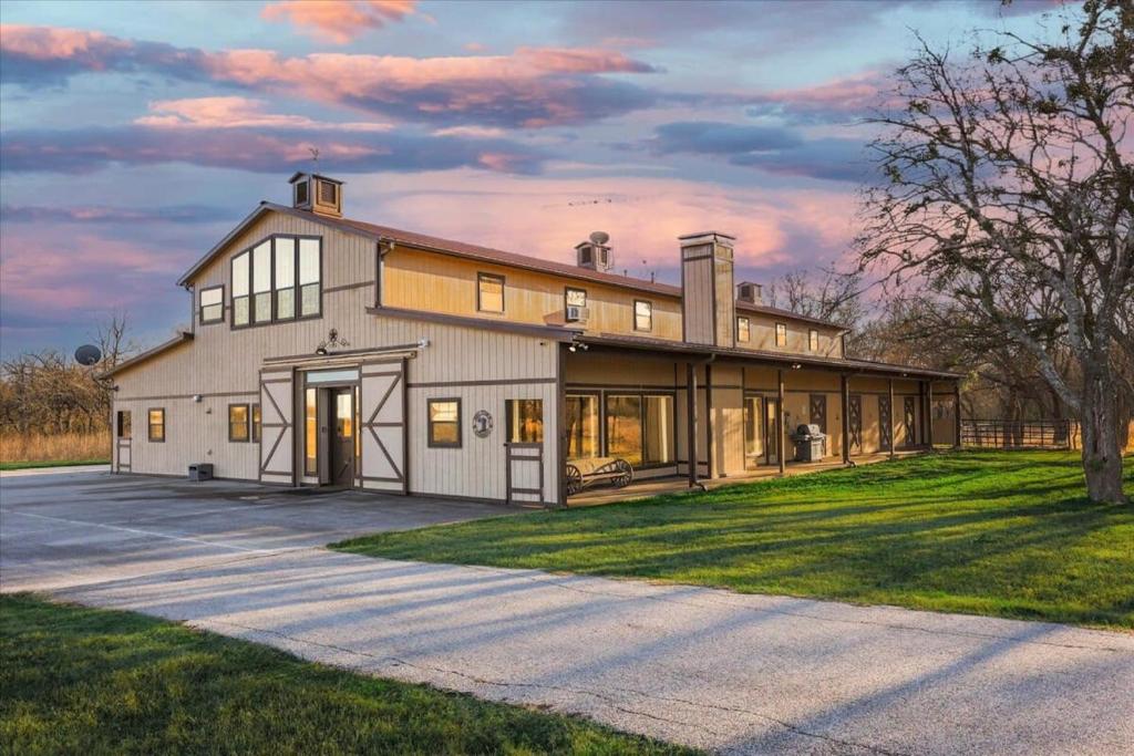 Bygningen som feriehuset ligger i