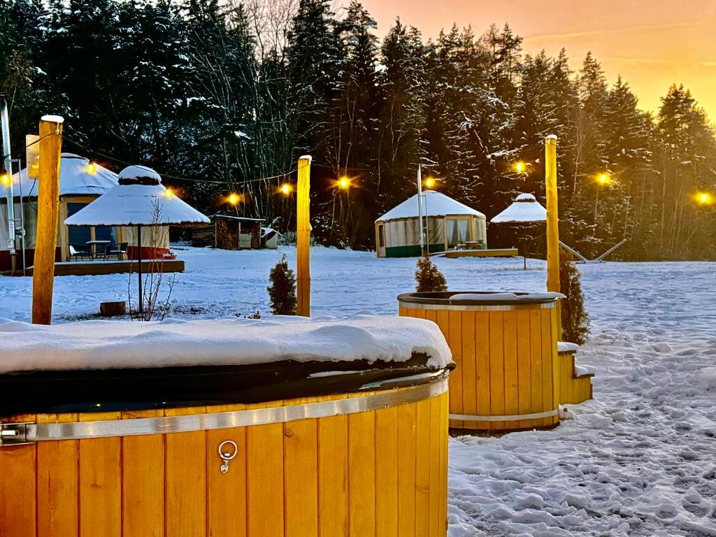 Galería fotográfica de Glamping Niebiańska Osada Jurty Dolnośląskie en Polanica-Zdrój