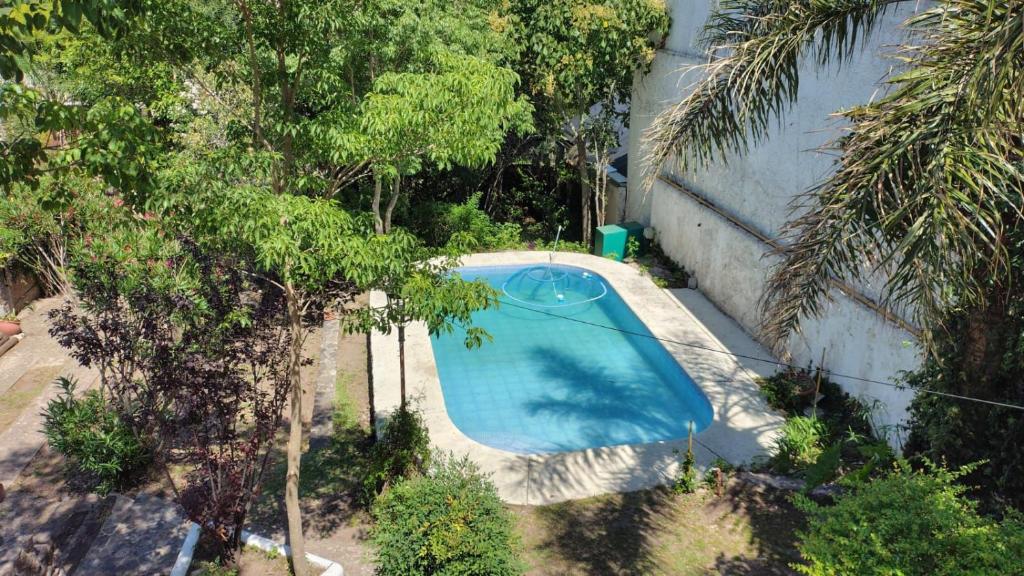 Swimmingpoolen hos eller tæt på Casa Allende