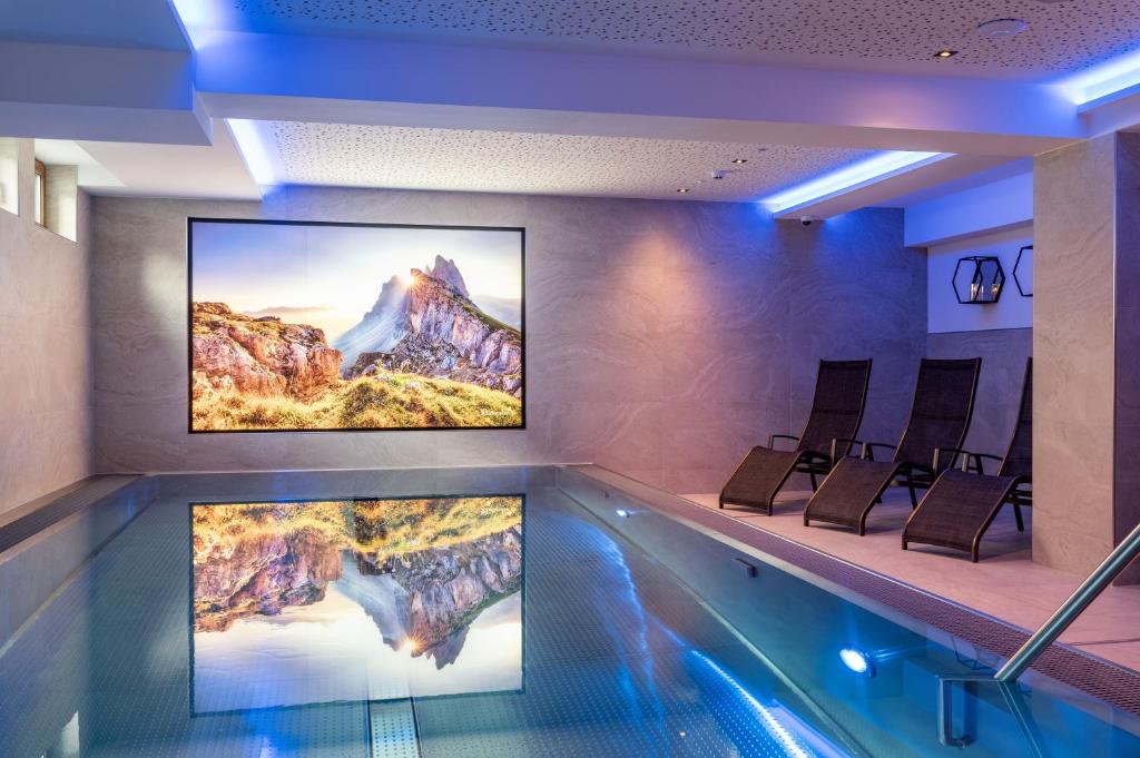 Басейн в Garni Birkenheim або поблизу