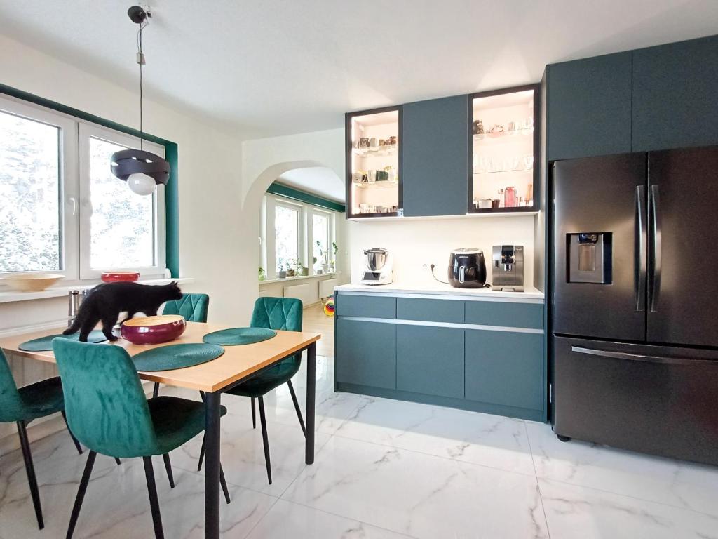 Η κουζίνα ή μικρή κουζίνα στο Zwierzogród