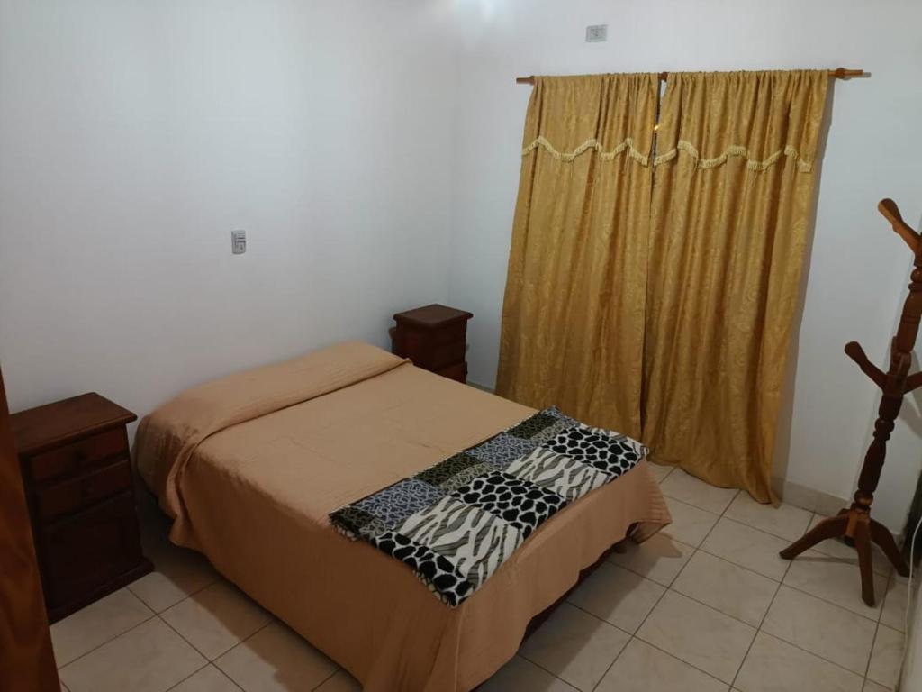 Ένα ή περισσότερα κρεβάτια σε δωμάτιο στο Cala dptos