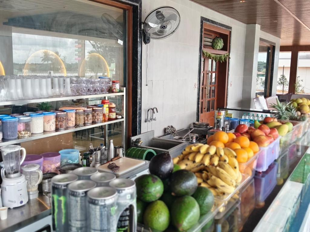 Φαγητό σε αυτό το ξενοδοχείο ή κάπου εκεί κοντά