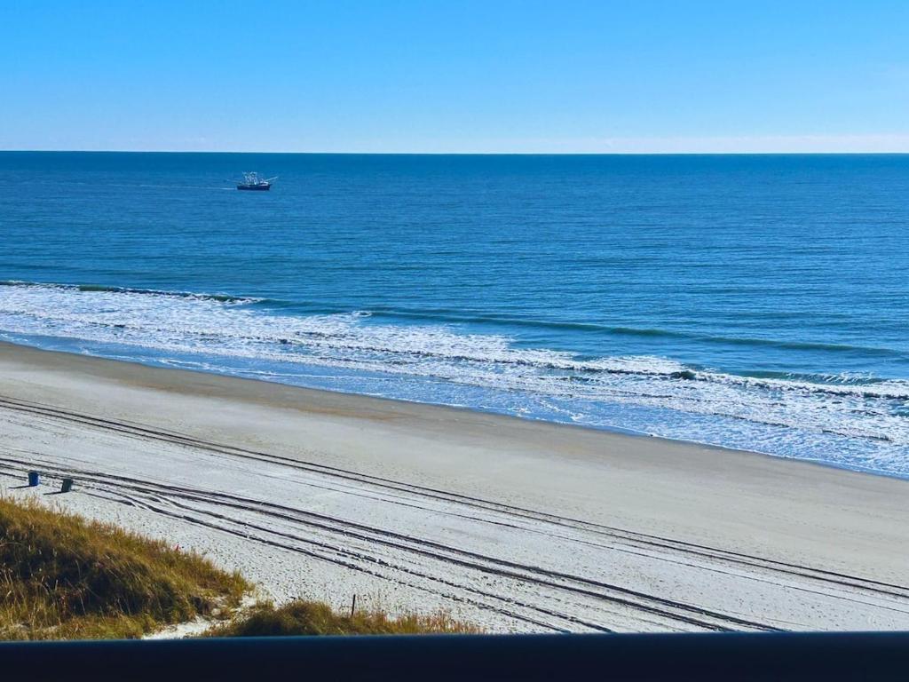 Ocean Front at Beach Cove photo