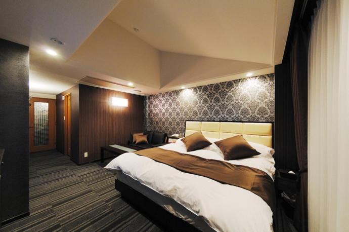 Postel nebo postele na pokoji v ubytování Hotel Water Gate Nagoya - Love Hotel for couple -