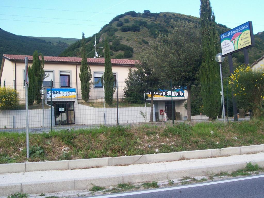 Nespecifikovaný výhled na hory nebo výhled na hory při pohledu z bed and breakfast
