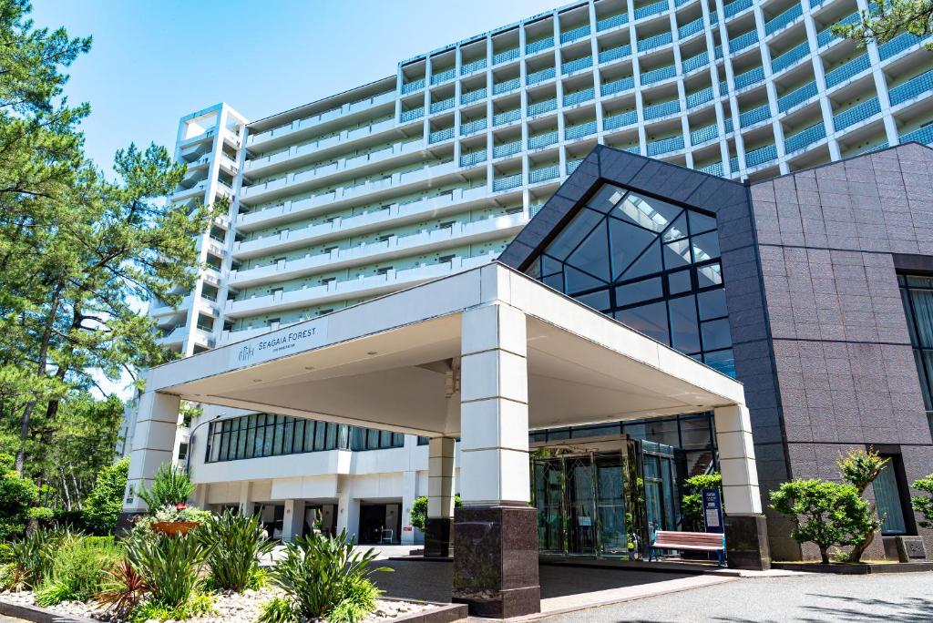 Budova, kde se aparthotel nachází