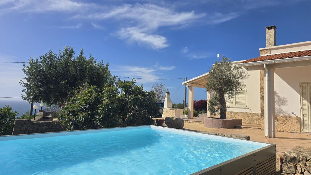 Πισίνα στο ή κοντά στο Villa Farniente San Gregorio