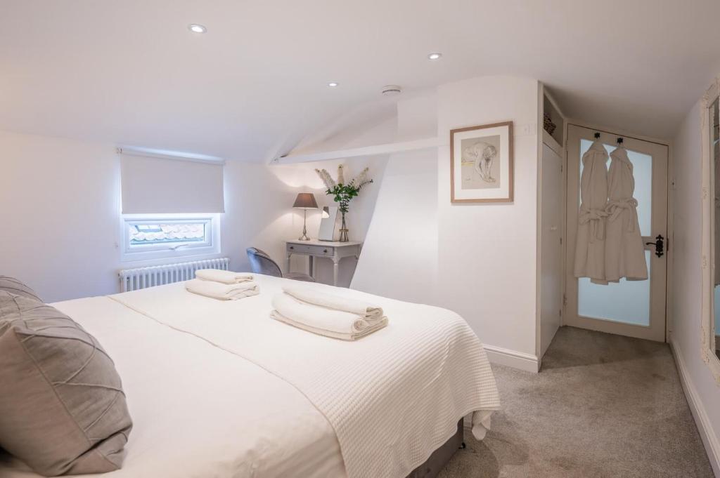 The Secret Cottage, Aldeburgh 7