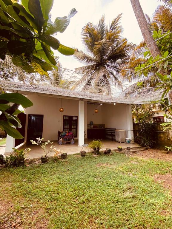 Κήπος έξω από το Lagoon Home Stay