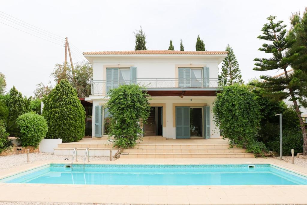 Πισίνα στο ή κοντά στο Villa Serenity