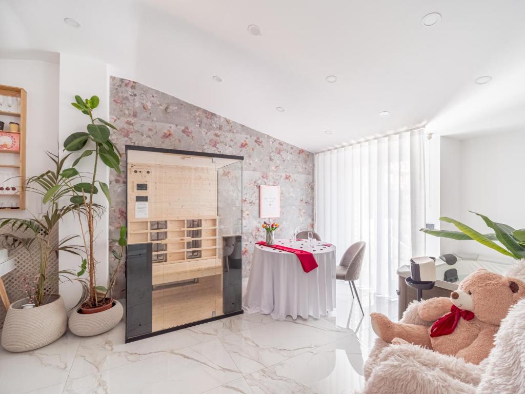 nakyro suite