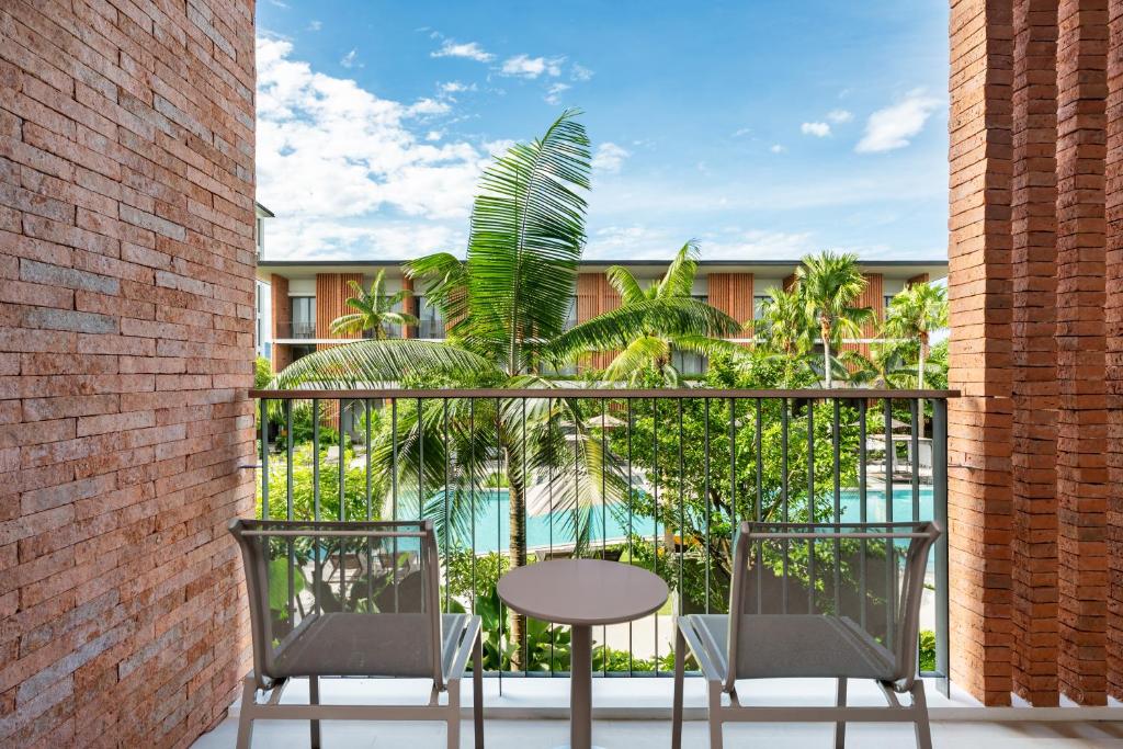 Pullman Khao Lak Resort - 8