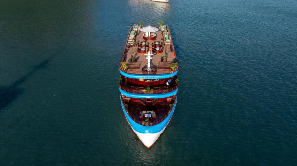 an overhead view of a boat in the water at Garden Legend Cruise in Ha Long