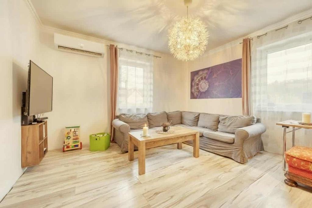 Istumisnurk majutusasutuses Párty dům