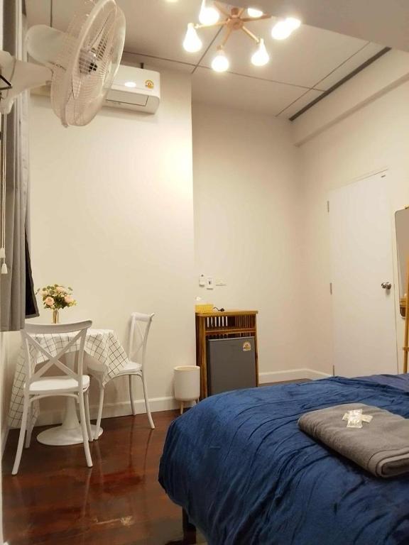 Pion Hotel Ayutthaya - Standard Double Room