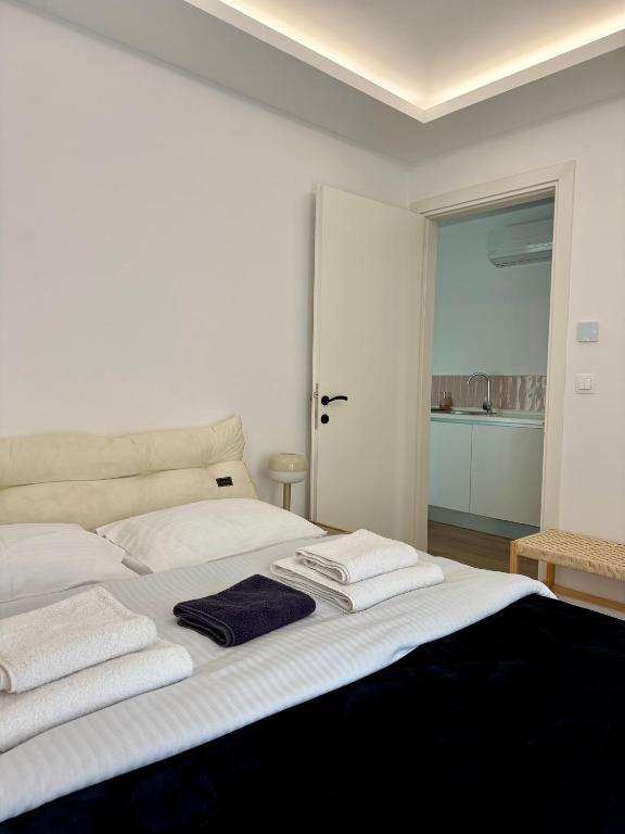 Pistacchio by SnappyB - 3