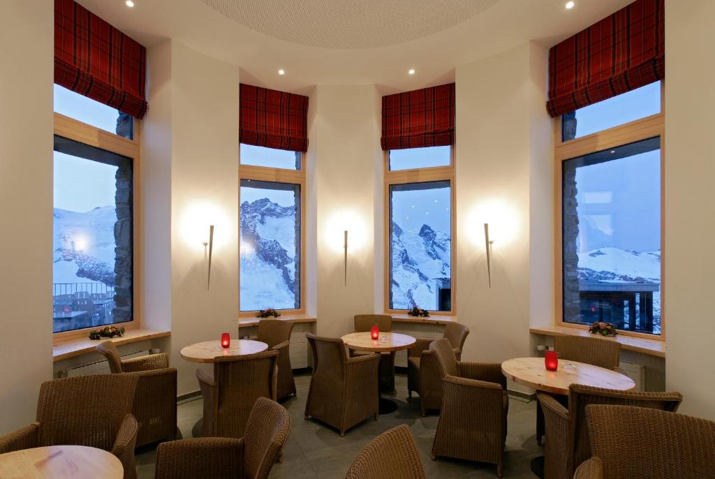 Istumisnurk majutusasutuses 3100 Kulmhotel Gornergrat