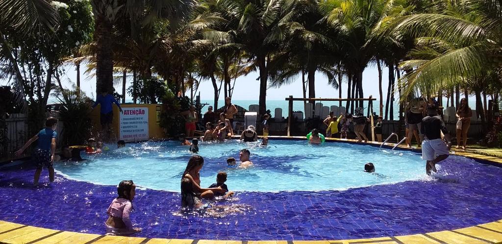 Swimmingpoolen hos eller tæt på Casa Mari Suites