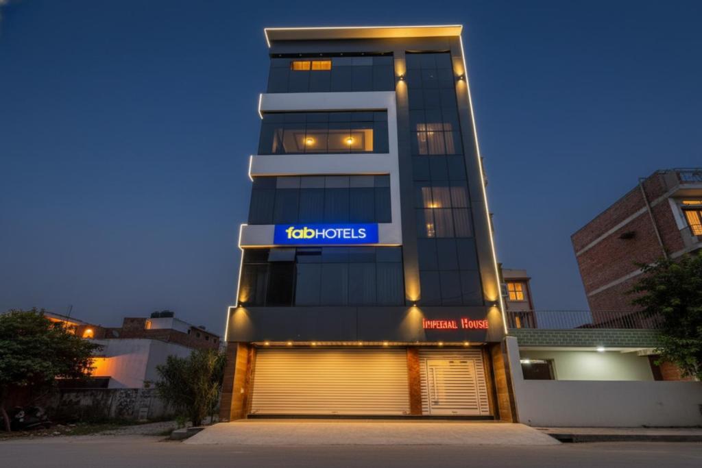 Το κτήριο όπου στεγάζεται  το ξενοδοχείο