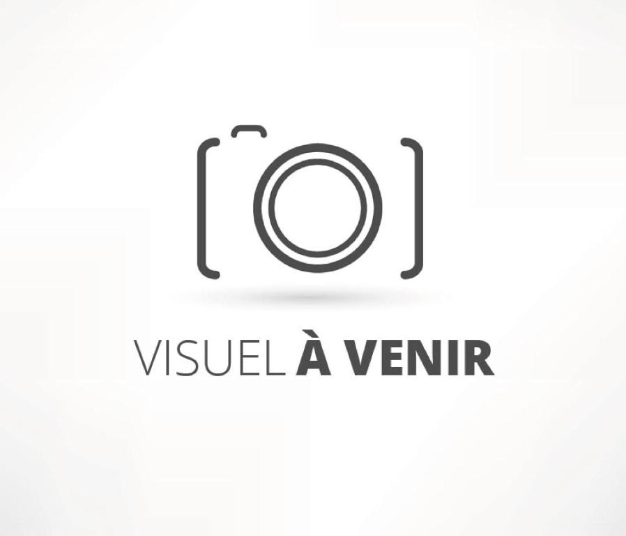 a picture of a camera with the text vixen a verr at Suite Moon & Spa in Amnéville