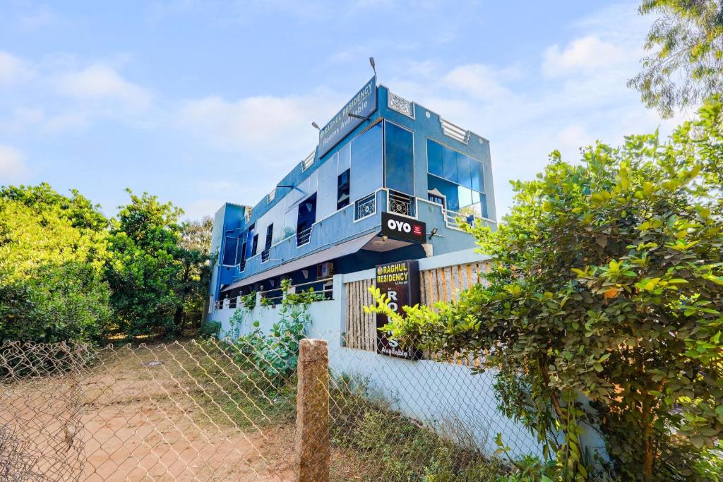 Фотография из галереи Hotel O Raghul Residency в Ауровиле