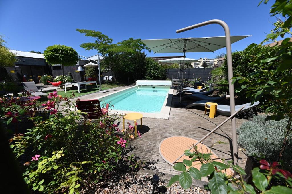 Πισίνα στο ή κοντά στο Le jardin de Séverine