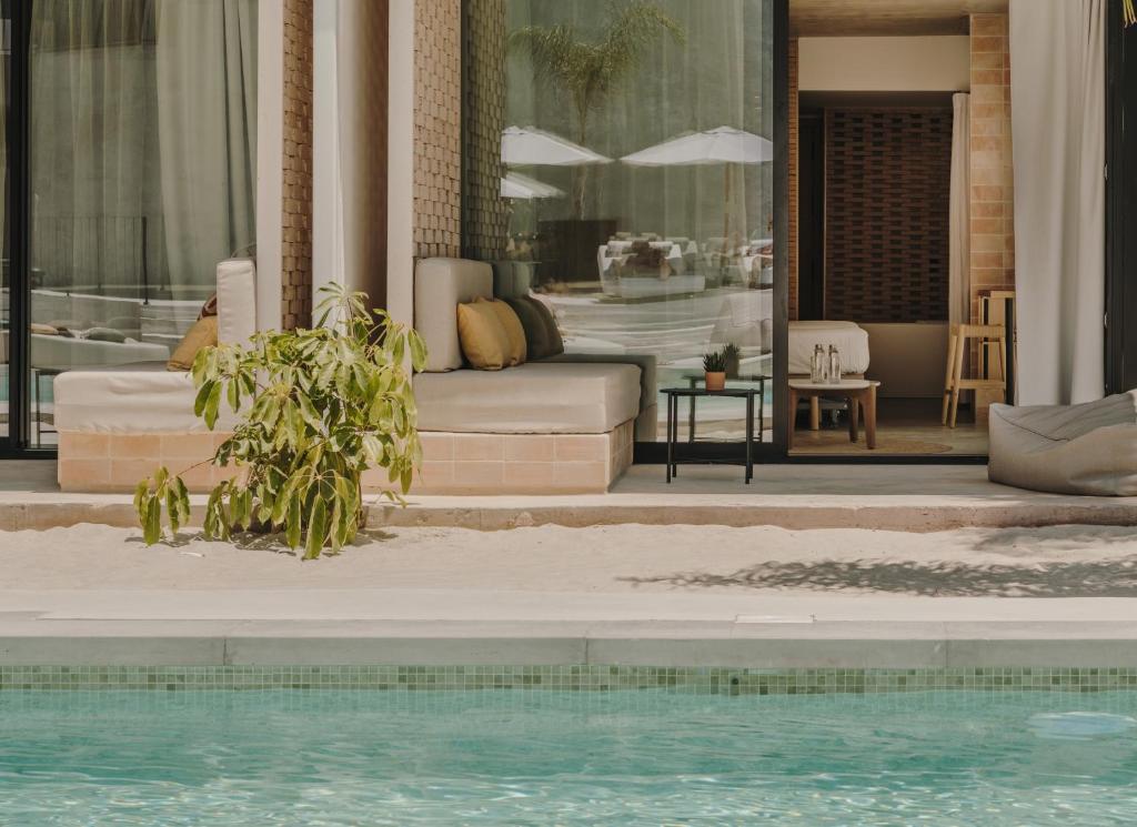 Chambre Paradis - Côté Piscine 