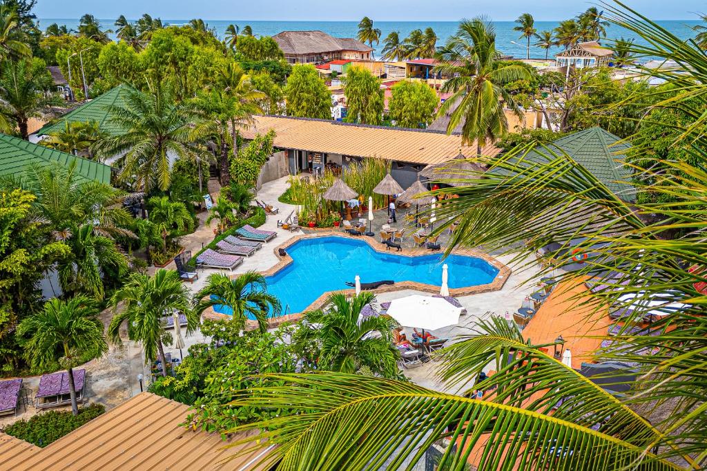 Πισίνα στο ή κοντά στο Kombo Oasis