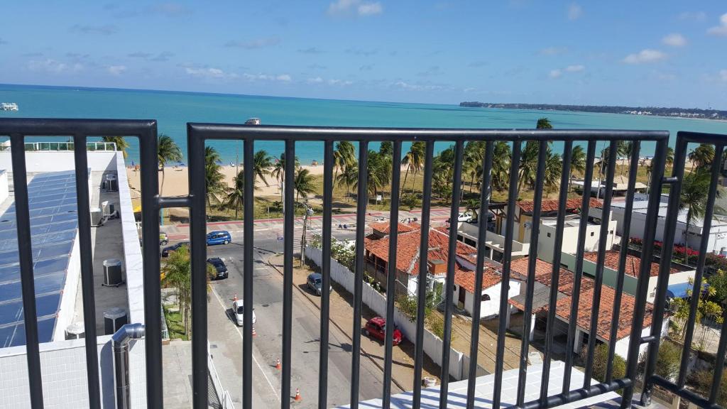  Praia de Tambaú - Apto a 50 metros da praia