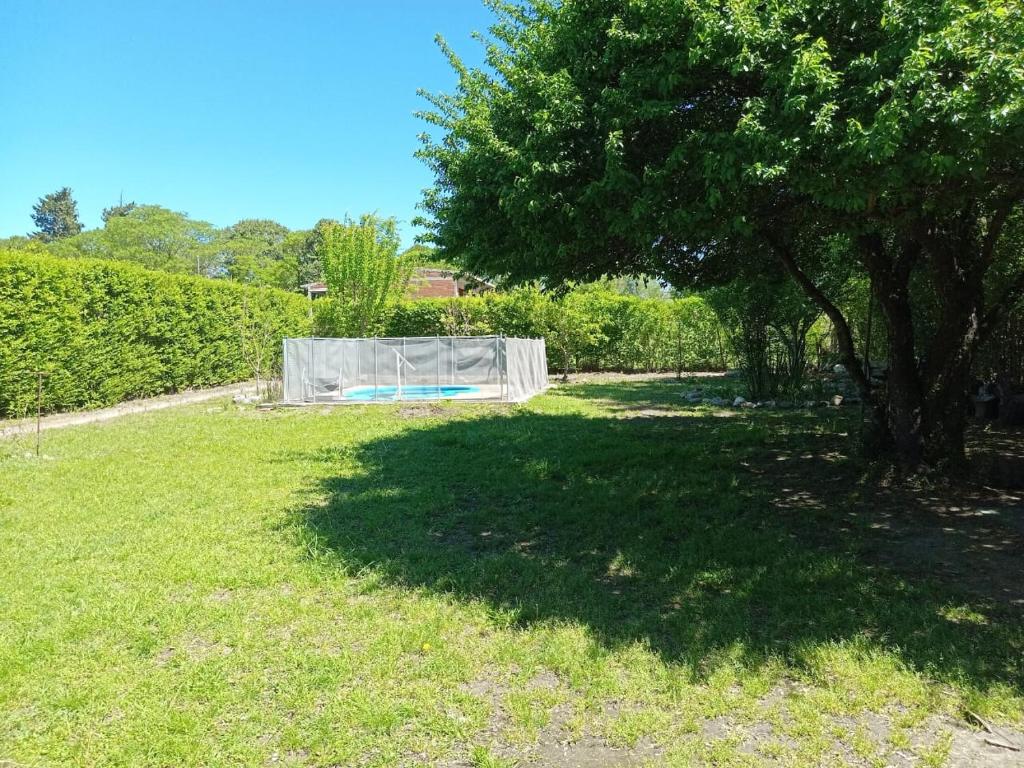 Κήπος έξω από το Casa en villa amancay, villa general belgrano