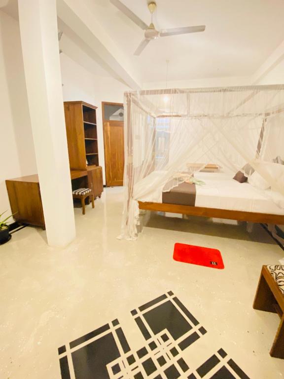 Lavender mirissa - 15