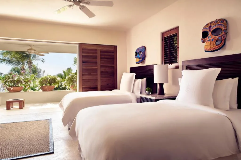 Invierno Ocean-View Villa Five Bedroom