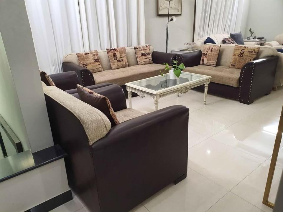 Et opholdsområde på Karachi Motel Guest House - Near Aiport