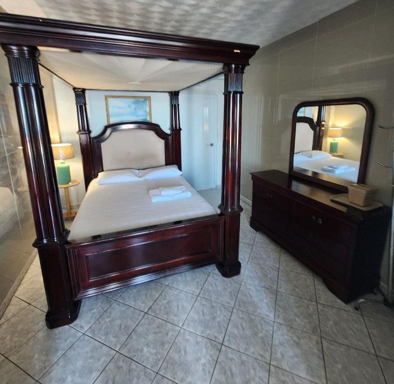 Hotel Colombus - Queen Kamer Met Uitzicht Op De Oceaan