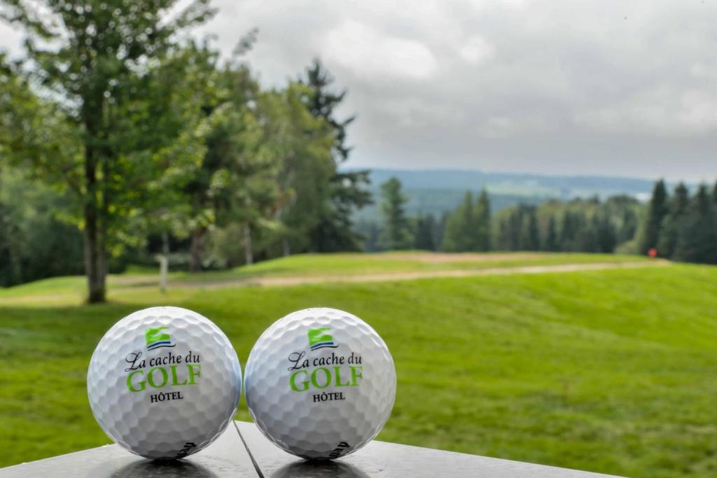 Golf v hotelu nebo okolí