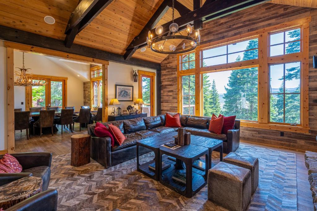 Χώρος καθιστικού στο Silverfox at Northstar